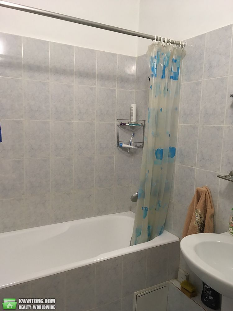 Sell 2-room apartment. Киев,  Срибнокильская — photo 5
