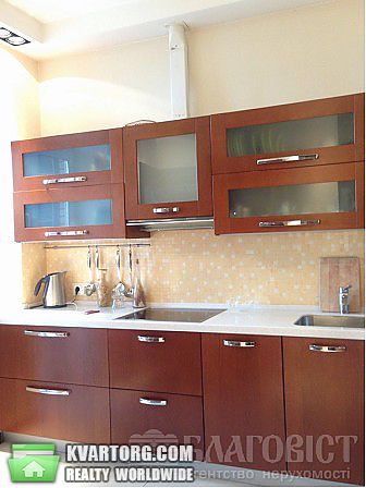 Sell 2-room apartment. Киев, Щорса — photo 4