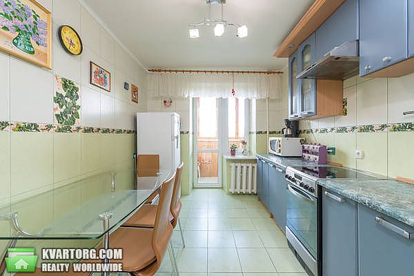 Sell 3-room apartment. Киев,  Стадионная — photo 1