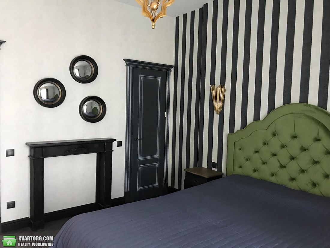 Rent out 2-room apartment. Киев, Дегтярная — photo 9