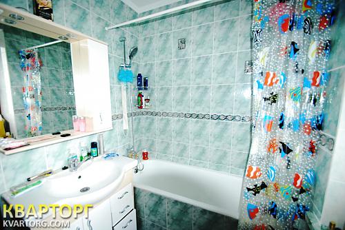 Rent out 3-room apartment. Киев,  Предславинская — photo 5