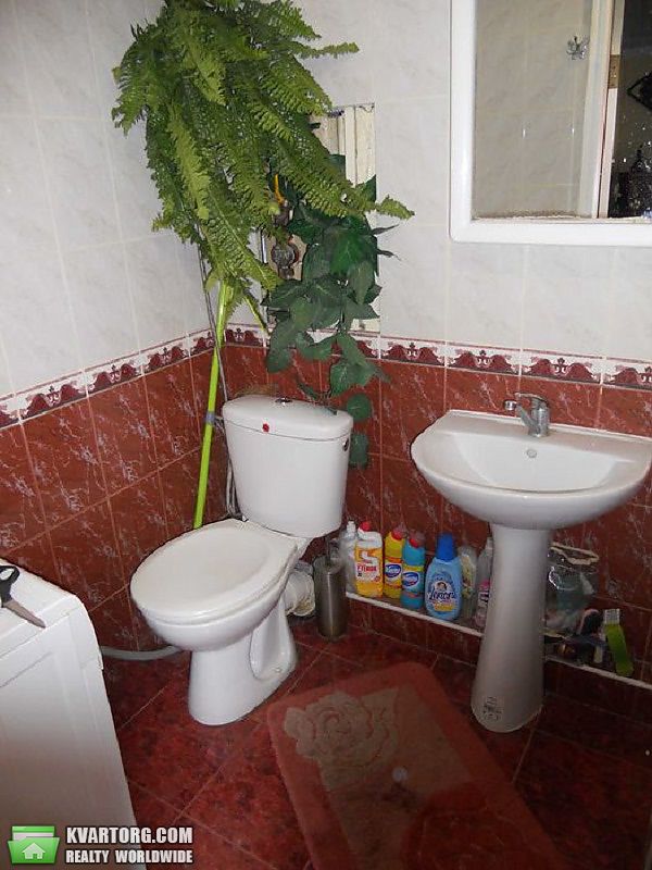 Sell 3-room apartment. Киев,  Харьковское шоссе — photo 2