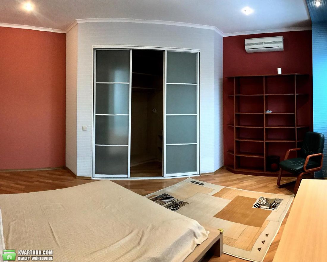 Rent out 3-room apartment. Киев, Шептицкого — photo 9
