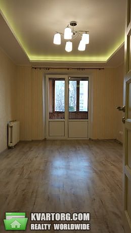 Rent out 3-room apartment. Киев,  Флоренции — photo 1