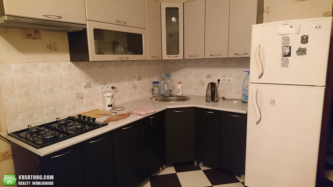 Rent out 1-room apartment. Киев, Мира — photo 6