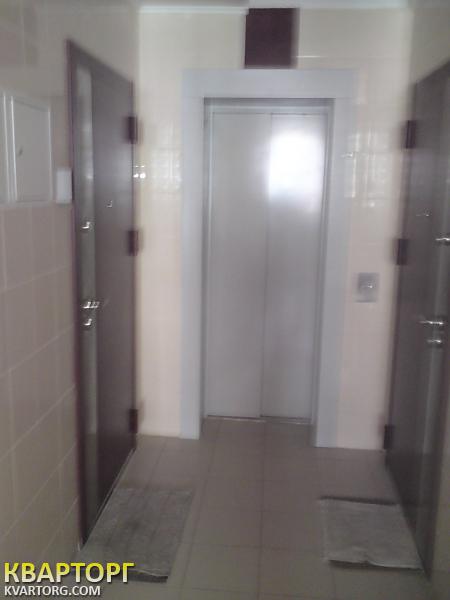 Sell 4-room apartment. Киев,  Гончара — photo 1
