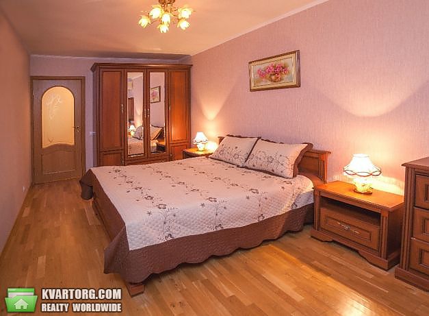 Rent out 3-room apartment. Киев,  Здолбуновская — photo 1