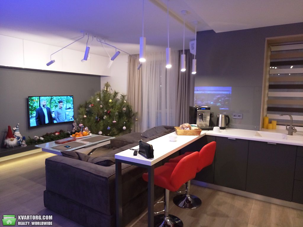 Sell 3-room apartment. Днепропетровск,  Жуковского — photo 1