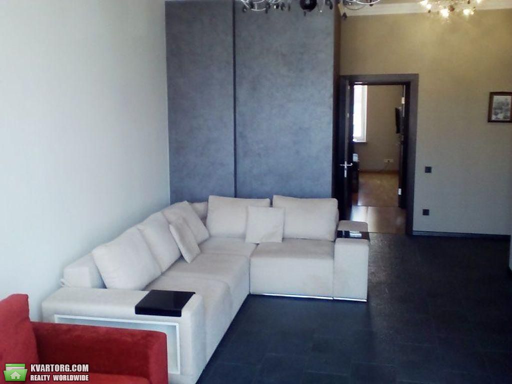 Rent out 2-room apartment. Киев,  Златоустовская — photo 1