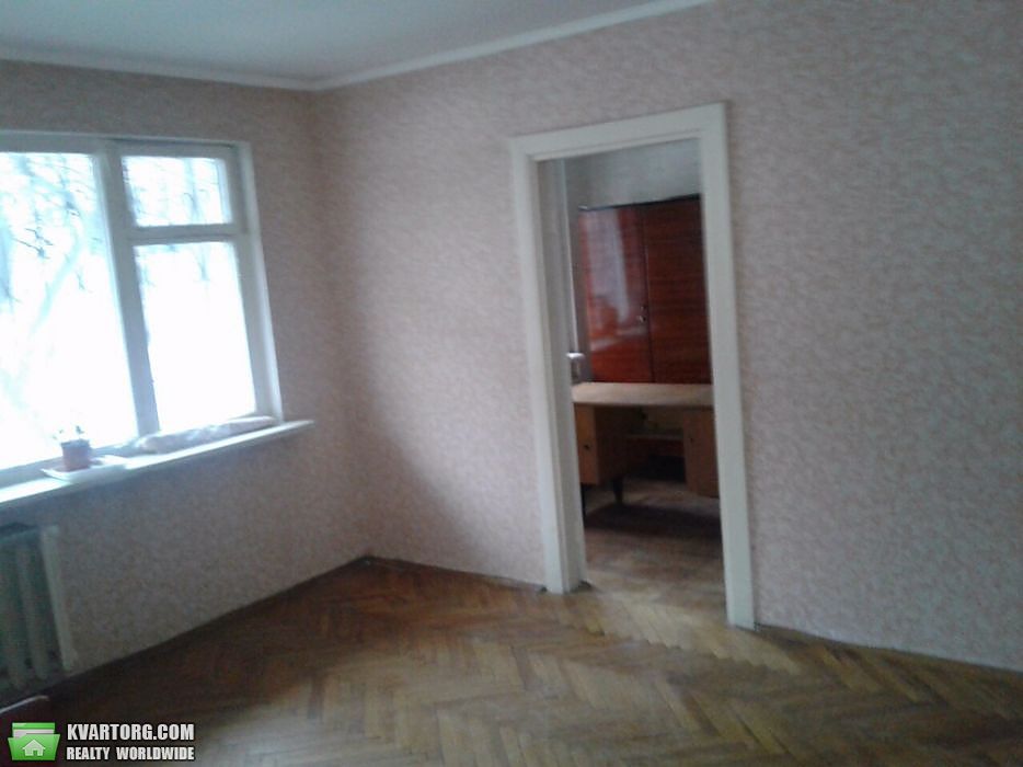 Sell 2-room apartment. Киев,  Стражеско — photo 2