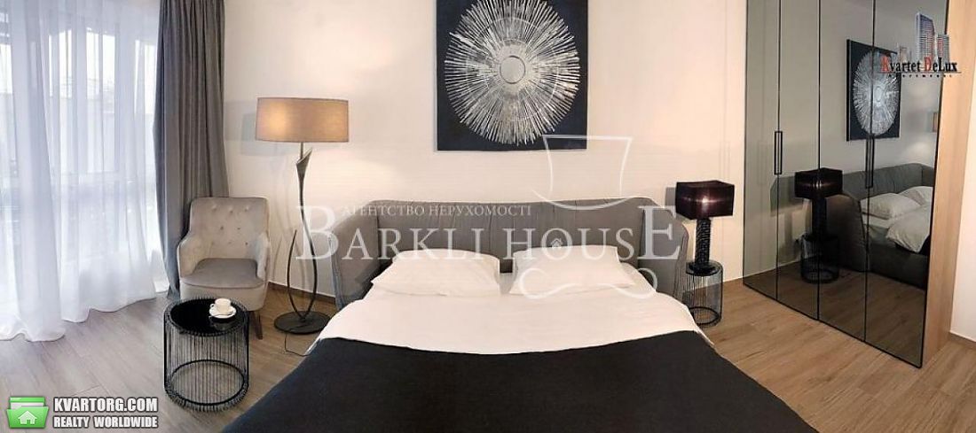 Rent out 2-room apartment. Киев,  Липковского — photo 10