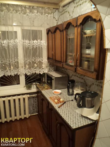 Sell 3-room apartment. Киев, Уборевича — photo 1