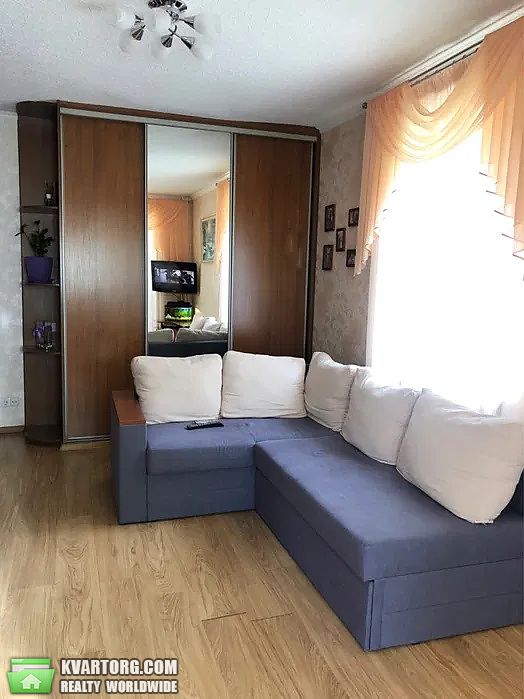 Sell 3-room apartment. Киев,  Уманская — photo 1