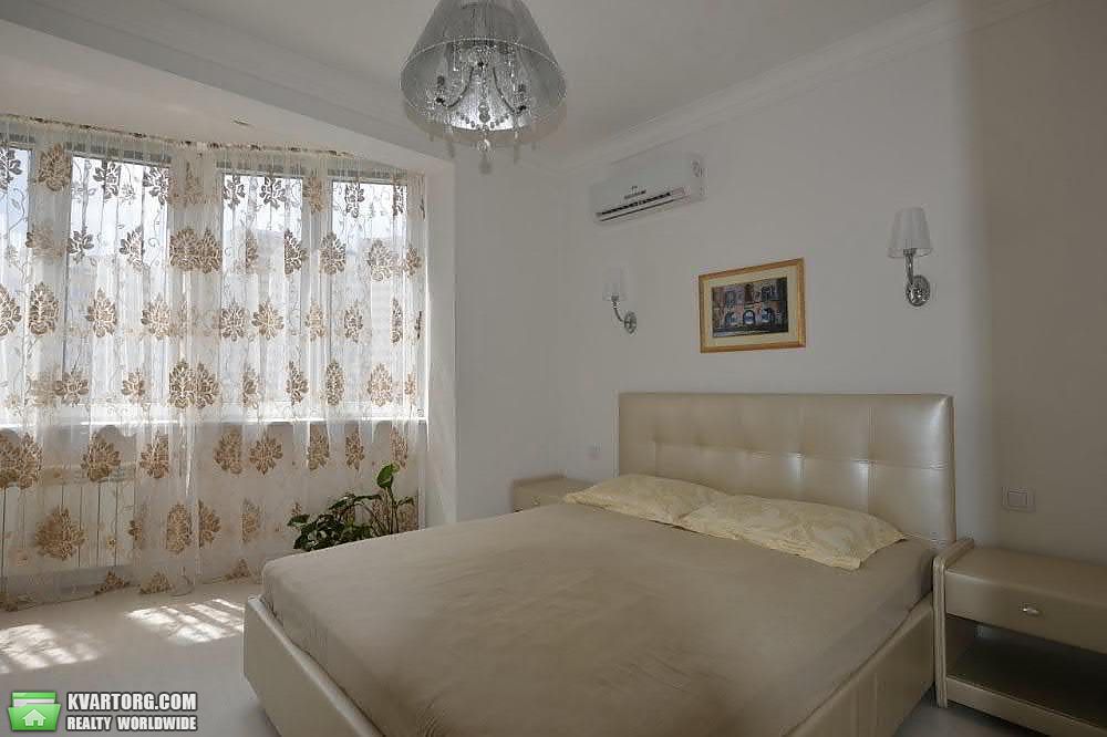 Sell 2-room apartment. Киев, Днепровская наб — photo 2