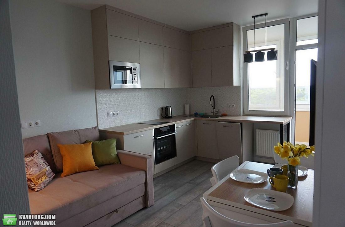 Rent out 1-room apartment. Киев, Володи Дубинина — photo 1