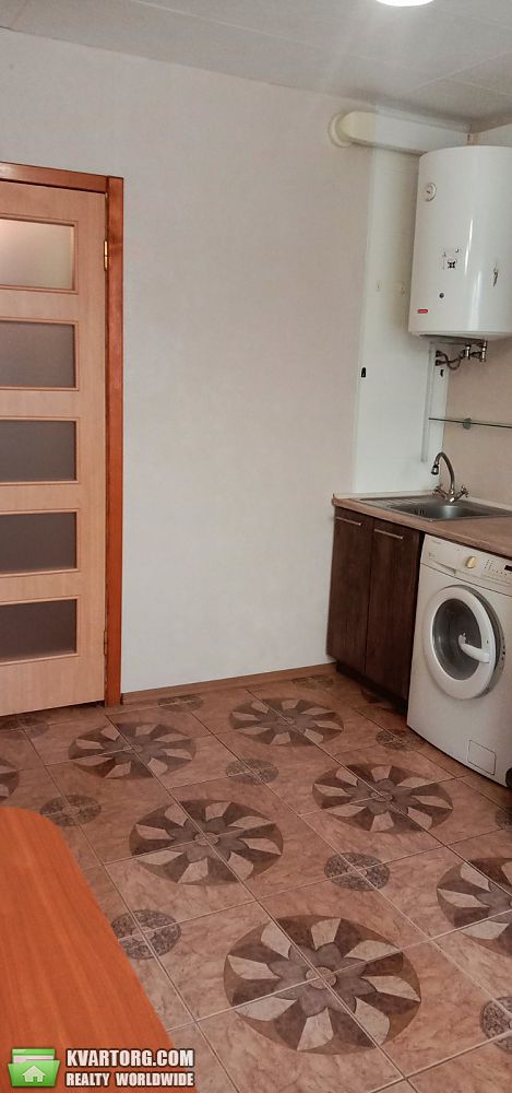 Rent out 1-room apartment. Днепропетровск, Набережная Победы — photo 5