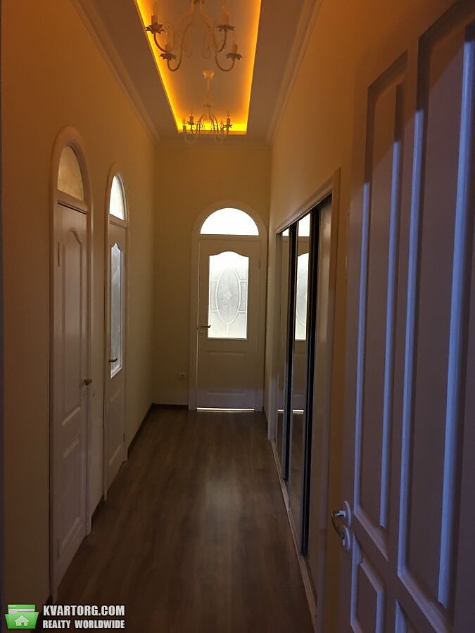 Rent out 2-room apartment. Киев,  Большая Васильковская — photo 6