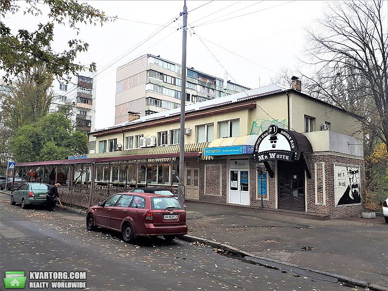Rent out 1-room apartment. Киев,  Русановский бул — photo 1