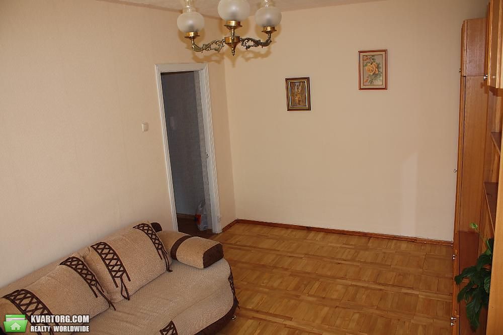 Sell 1-room apartment. Киев,  Смолича — photo 2