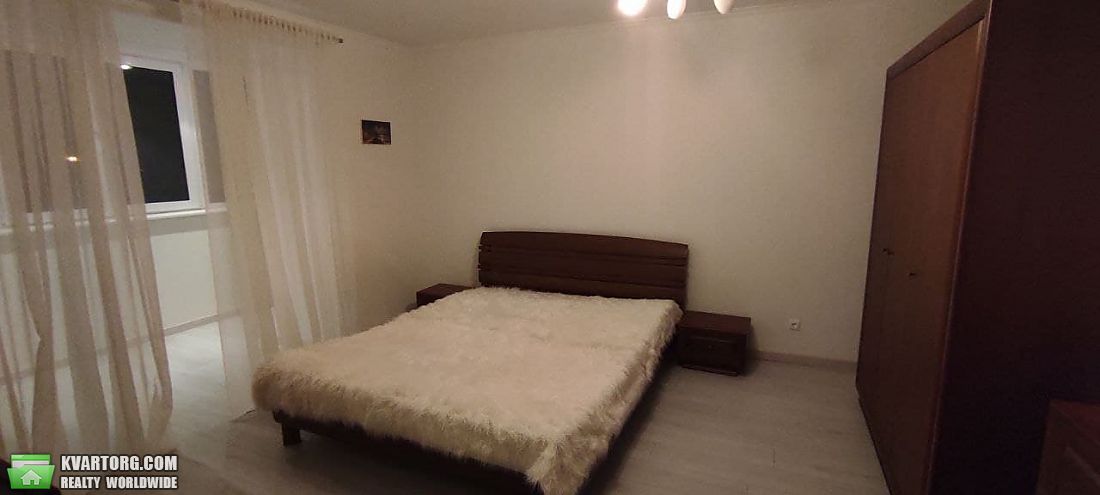 Sell 3-room apartment. Киев,  Бестужева — photo 2