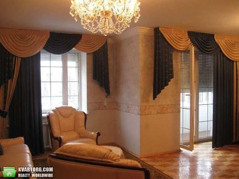 Rent out 4-room apartment. Киев,  Нижний Вал — photo 2