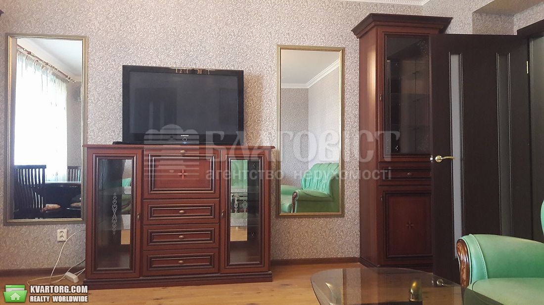 Rent out 3-room apartment. Киев,  Леси Украинки бул — photo 6
