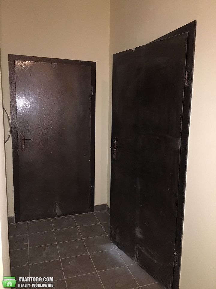 Sell 3-room apartment. Киев, Леси Украинки бульвар — photo 2
