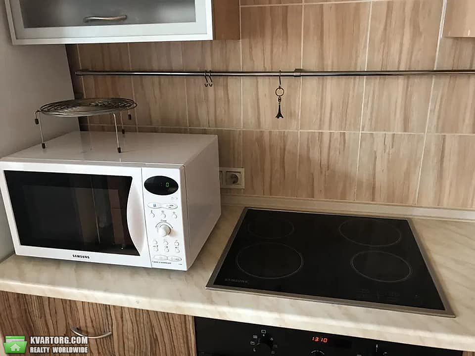 Rent out 1-room apartment. Киев, Левитана — photo 6