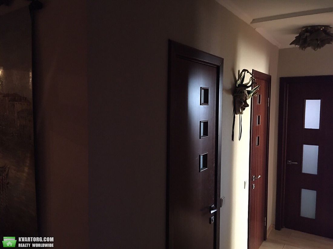 Sell 3-room apartment. Киев,  Святошинская пл — photo 5