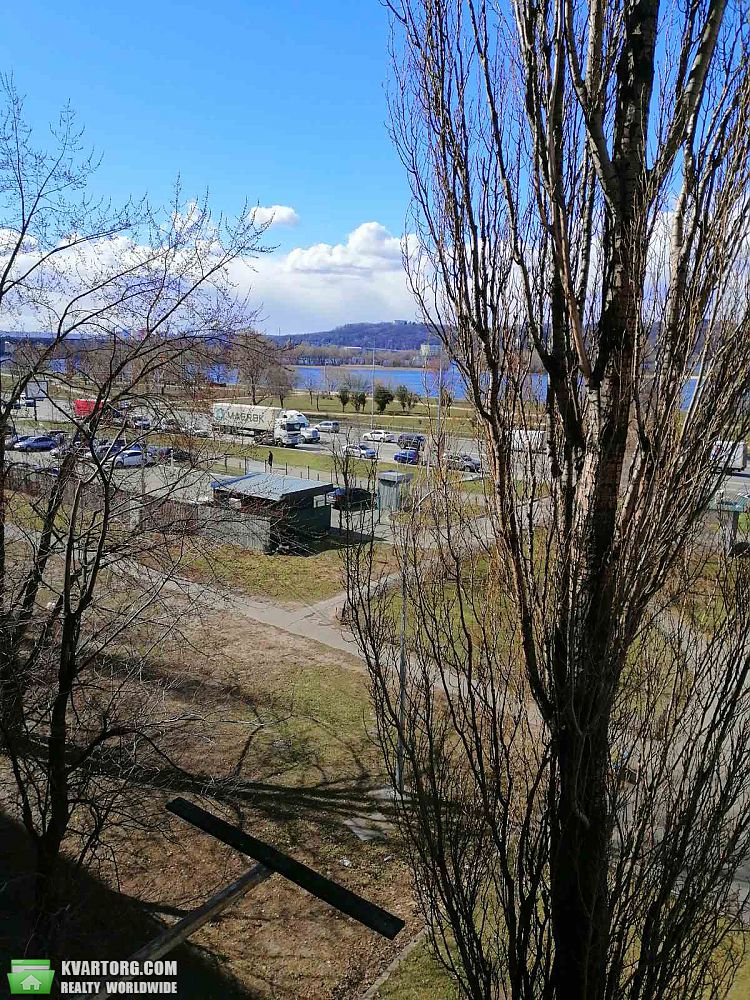 Sell 4-room apartment. Киев, Днепровская набережная — photo 1