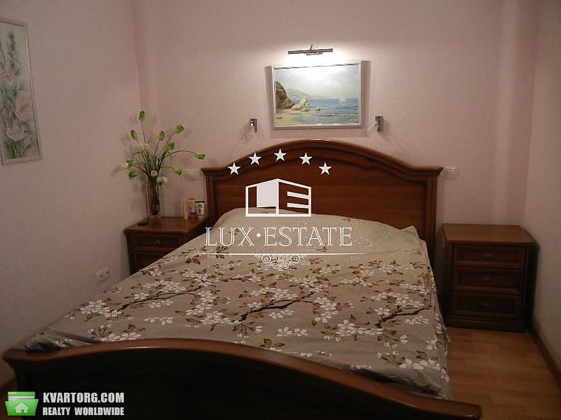 Rent out 3-room apartment. Киев,  Ломоносова — photo 2