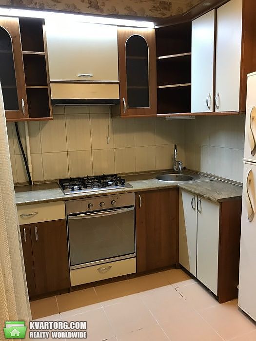 Sell 3-room apartment. Киев,  Приозерная — photo 1