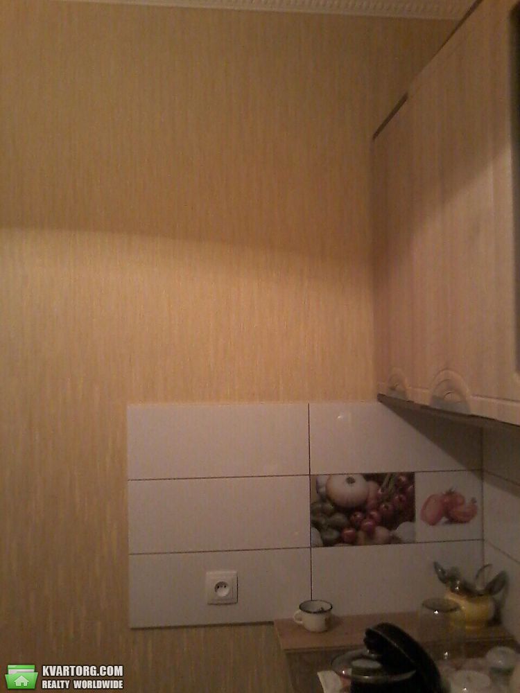 Rent out 2-room apartment. Киев, Перова — photo 8