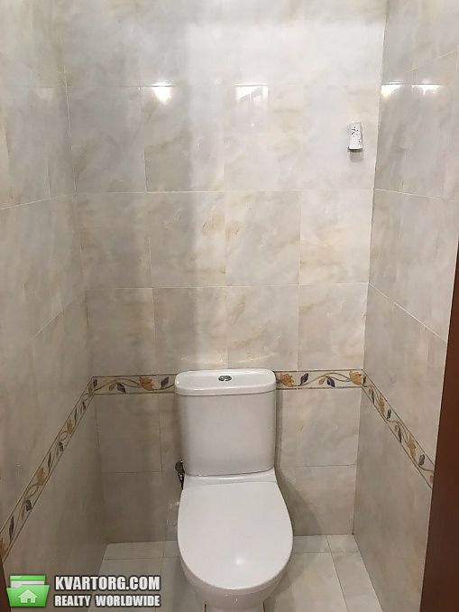 Rent out 3-room apartment. Киев,  Сеченова — photo 9