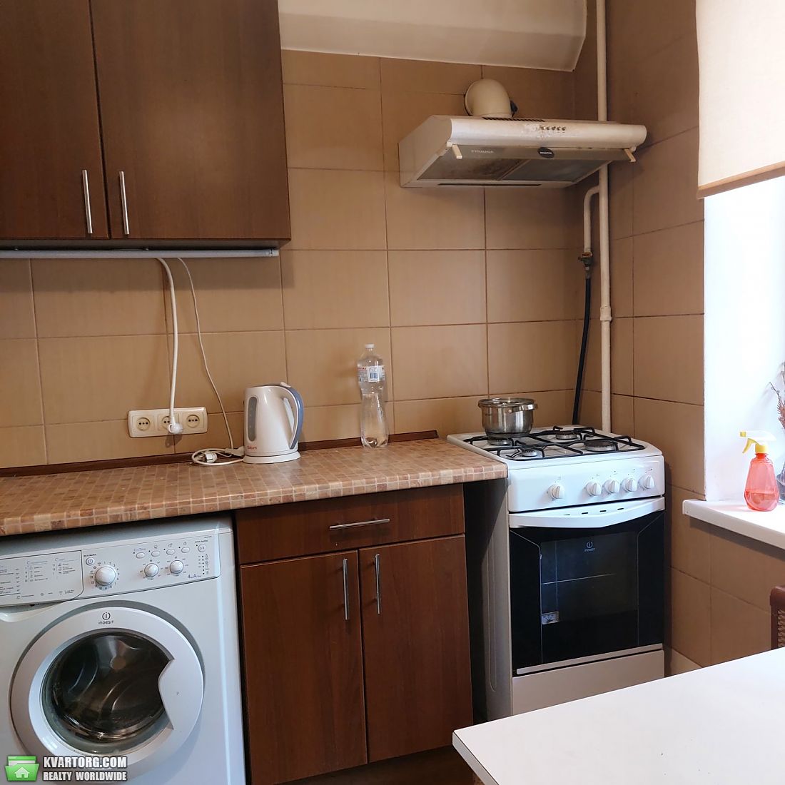 Rent out 1-room apartment. Киев, Дружбы Нардов — photo 2