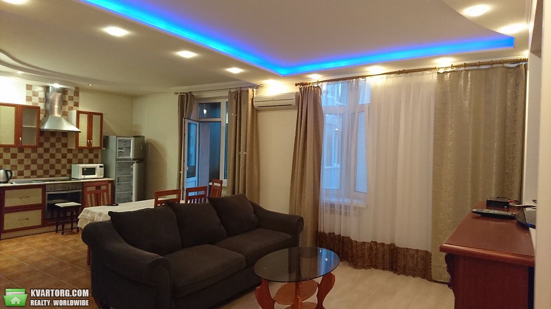 Rent out 3-room apartment. Киев, Руданского — photo 2