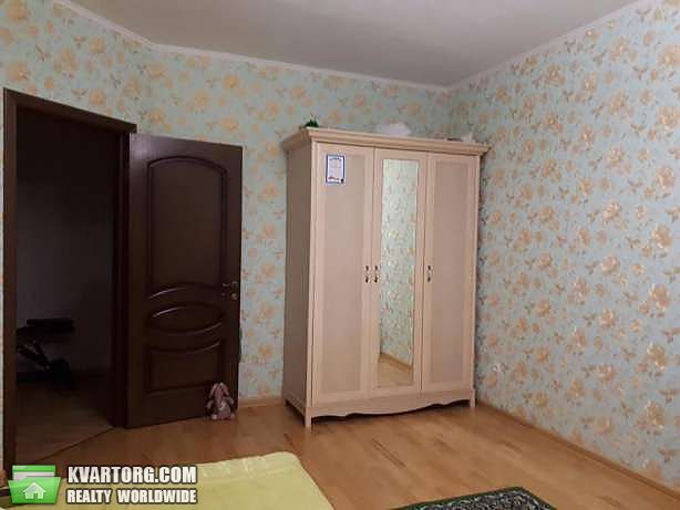 Rent out 2-room apartment. Киев,  Чавдар — photo 2