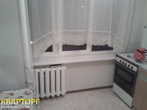 Rent out 1-room apartment. Киев,  Семьи Сосниных — photo 1