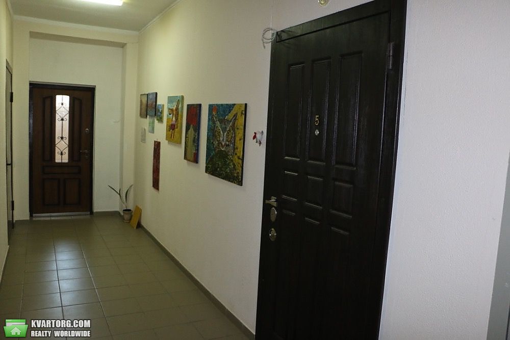 Rent out 1-room apartment. Киев,  Мартиросяна — photo 10