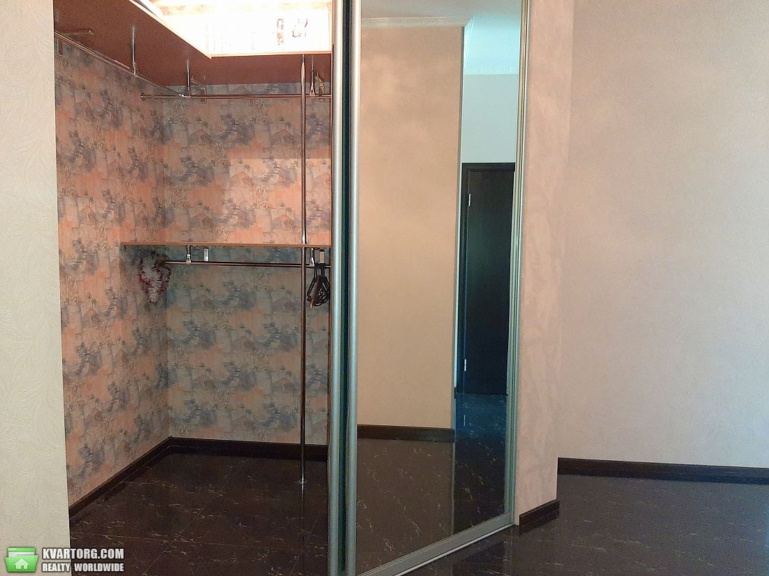 Rent out 1-room apartment. Киев,  Кудряшова — photo 3