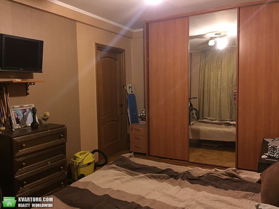 Sell 3-room apartment. Киев,  Энтузиастов — photo 3