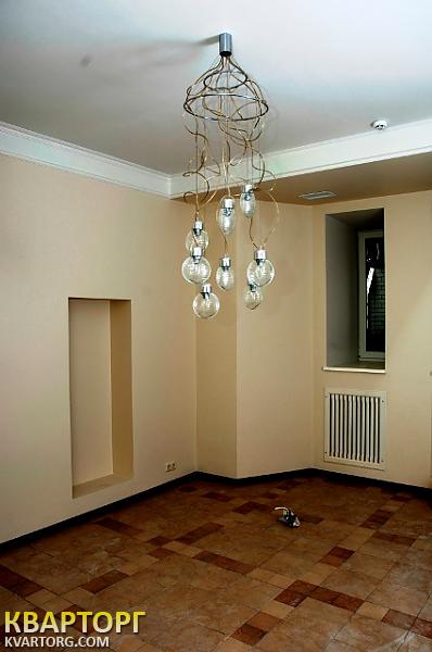 Rent out office. Киев, Горького — photo 1