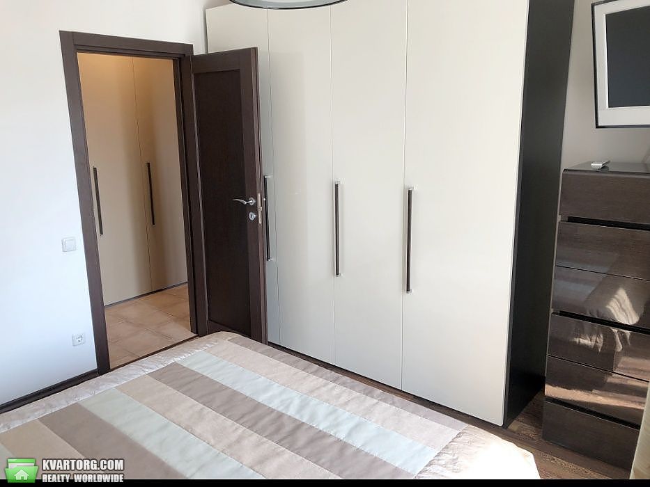 Rent out 2-room apartment. Киев,  Уборевича — photo 3