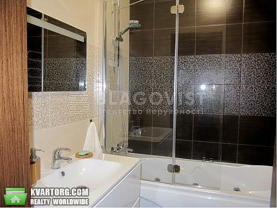 Rent out 2-room apartment. Киев,  Чавдар — photo 3