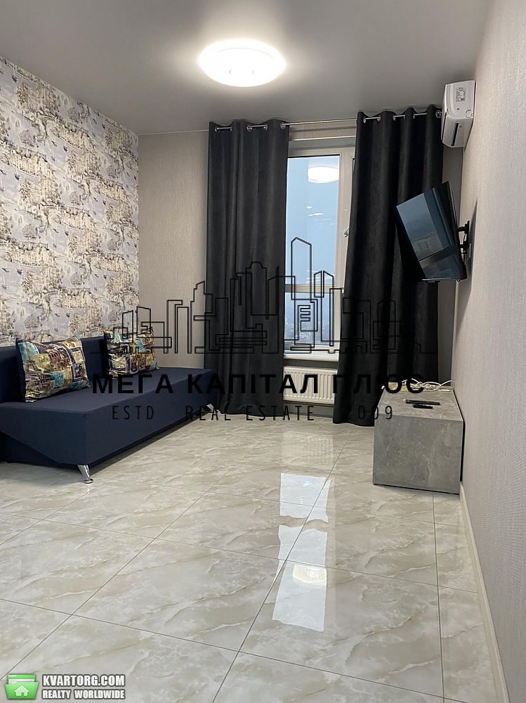 Rent out 1-room apartment. Киев,  Телиги — photo 2