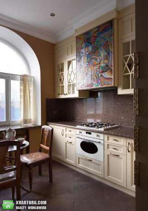Rent out 2-room apartment. Киев,  Крещатик — photo 4