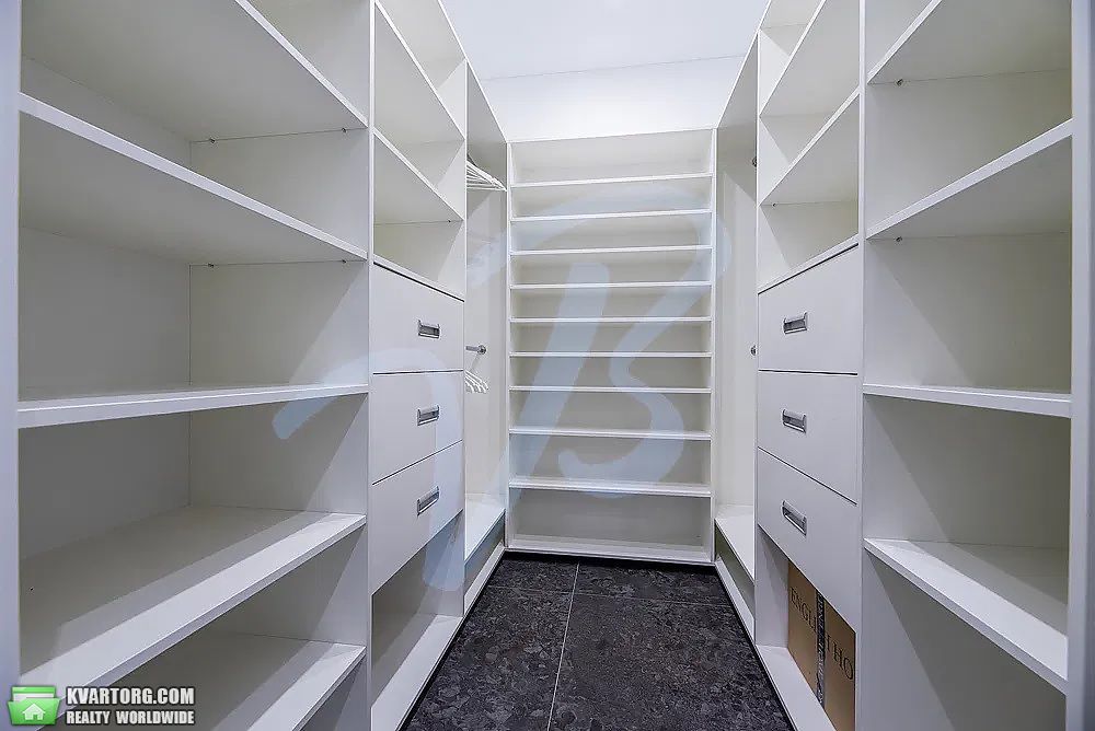 Sell 1-room apartment. Киев,  Никольско-Слободская — photo 8