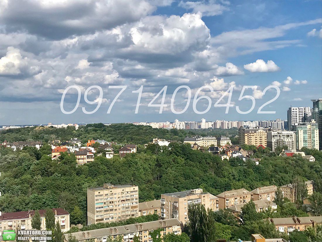 Sell 5-room apartment. Киев,  Драгомирова — photo 2