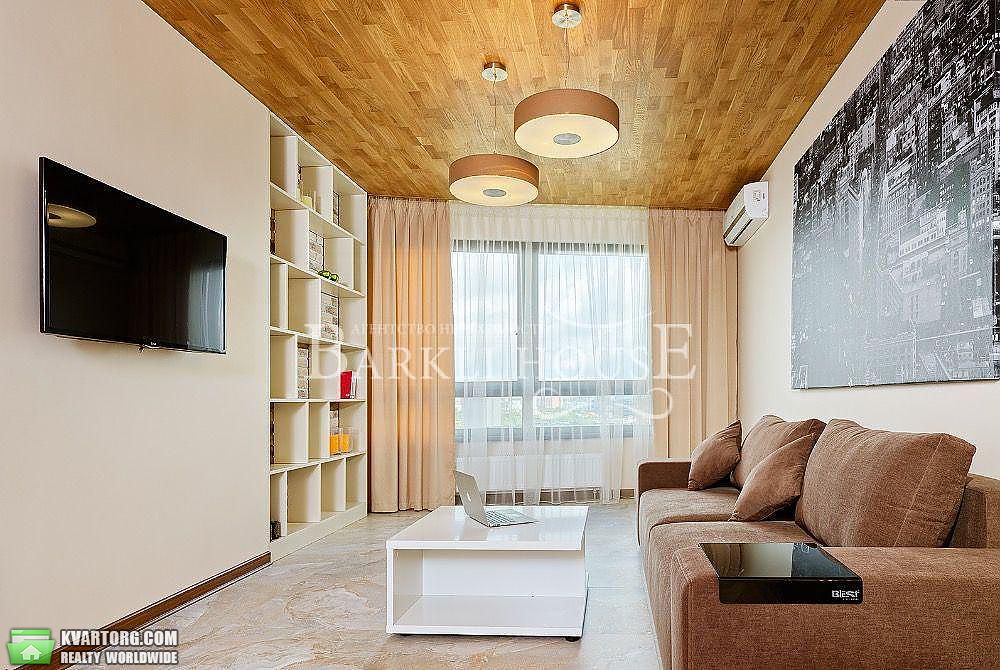 Rent out 2-room apartment. Киев,  Голосеевский пр — photo 2