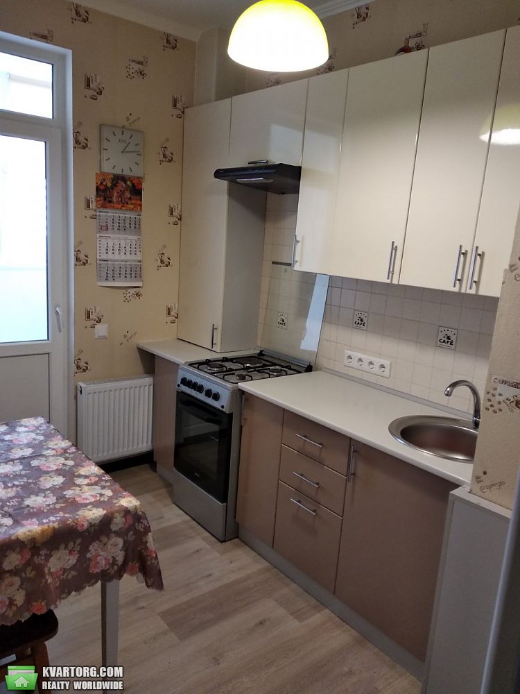 Rent out 1-room apartment. Киев, Пожарского — photo 4